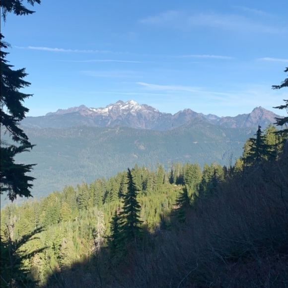 Meet your Posher, ASTRO THRIFT - Picture 2 of 8